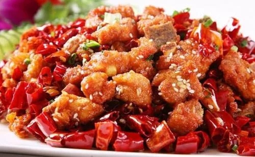  中国好吃辣味菜排名，水煮鱼只能倒数第二，第一名辣到骨髓