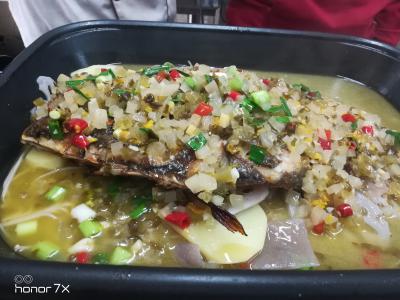 地道重庆万州烤鱼技术91免费看片APP下载，外焦里嫩回味无穷