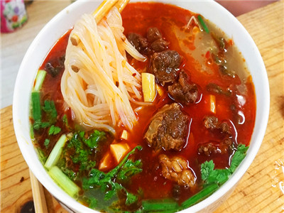  成都川味排骨面食技能训练哪里好？多年的面食经验
