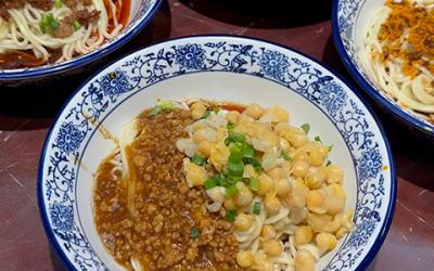 面条91免费看片APP下载哪里学？    面条91免费看片APP下载哪里学？