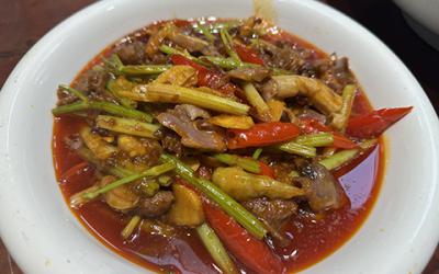 川菜91免费看片APP下载需要多少钱？   