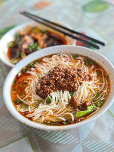 如何挑选优质早餐技术91免费看片APP下载机构？91看片神器黄色早餐技术学校教学资质与师资力量解析